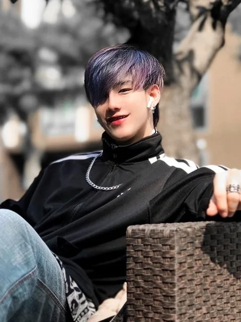 Auto รูปที่ 2